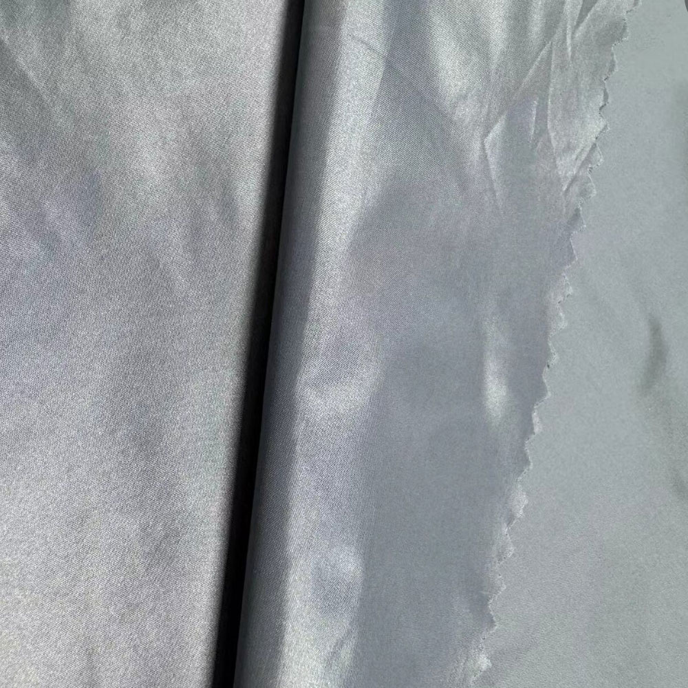 Penghalau air nilon panas nilon ke bawah kain jaket